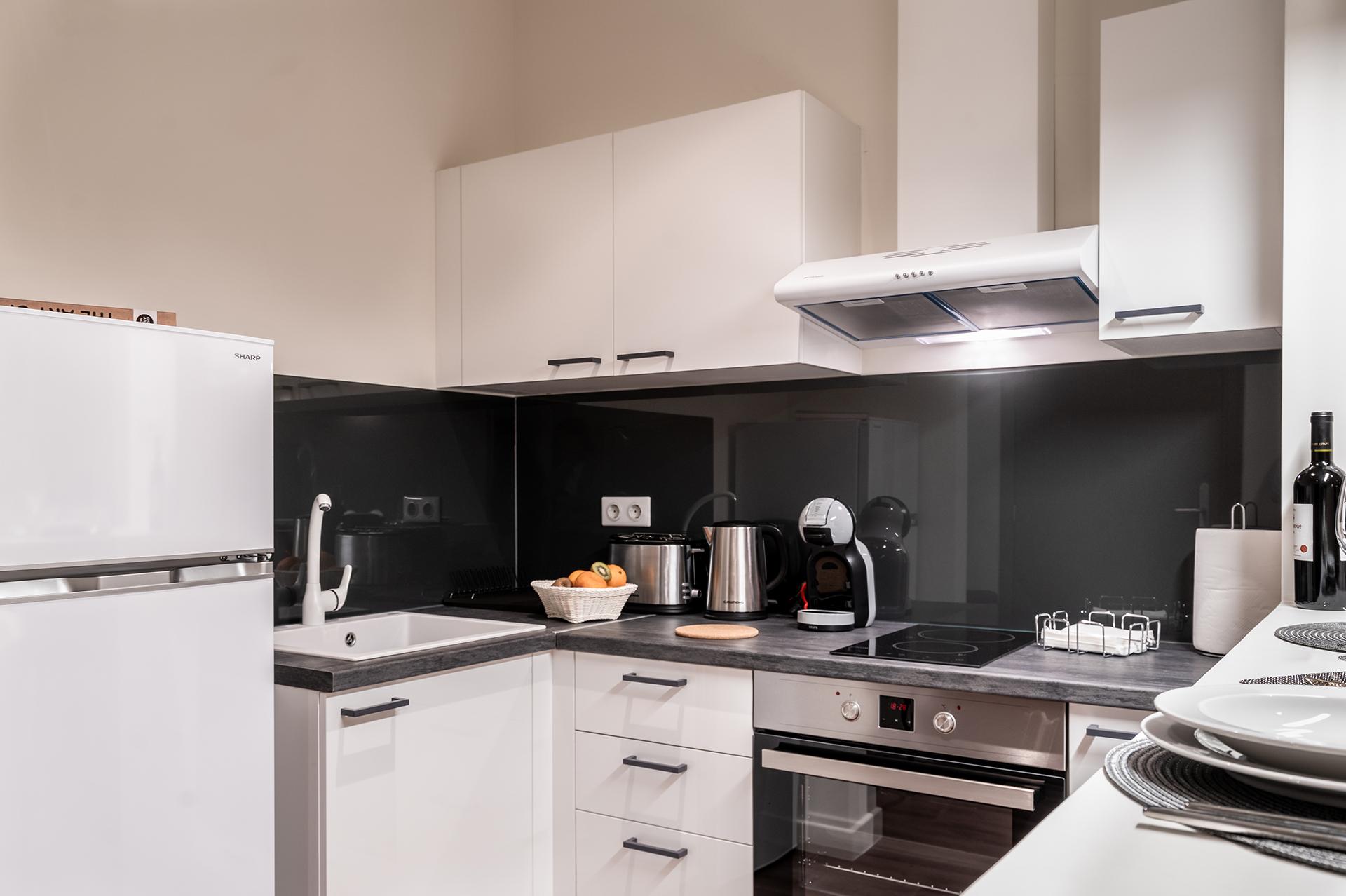 Urban Nest - Suites & Apartments Ateny Zewnętrze zdjęcie