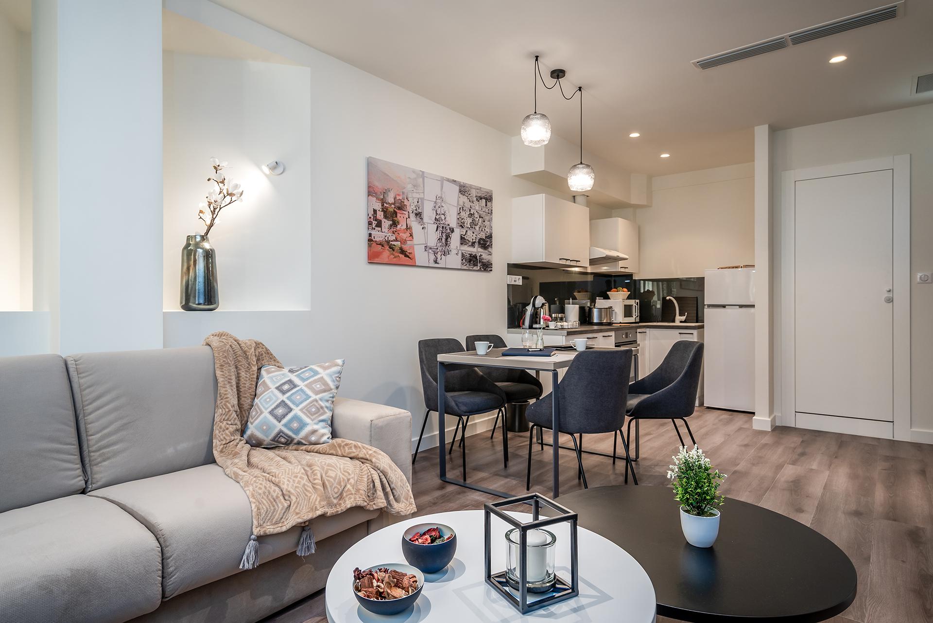 Urban Nest - Suites & Apartments Ateny Zewnętrze zdjęcie